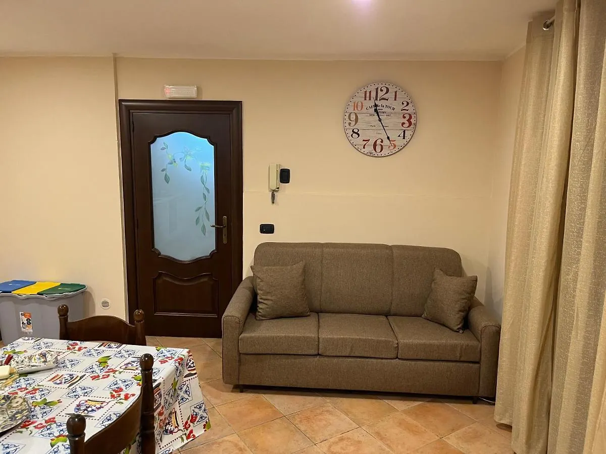 בית נופש הוילה קטאניה Leontini House איטליה