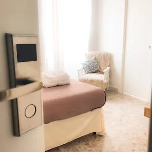 https://garbatella-house.it-romehotels.com
